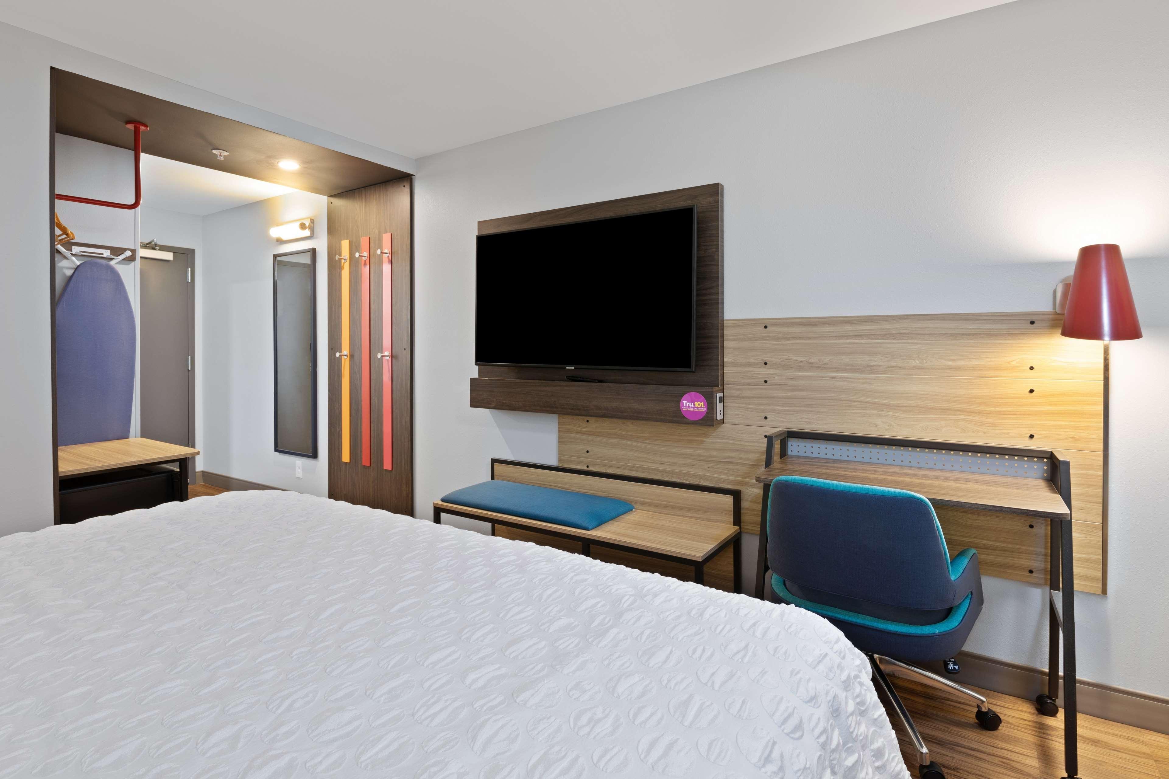 Tru By Hilton Sharonville, Oh Екстериор снимка